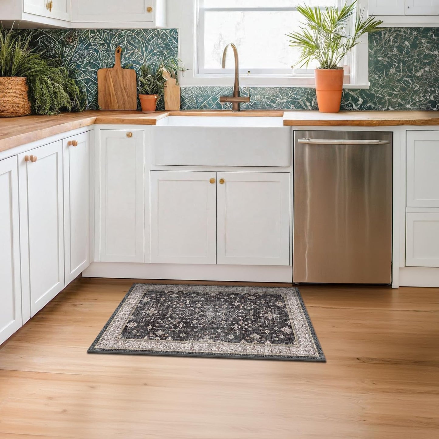 Washable Entry Rug 2x3 - Non-Slip Kitchen Bathroom Door Mat with Farmhouse Floral Design